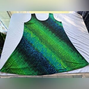 Vibrant Green and Blue Patterned Short Dress